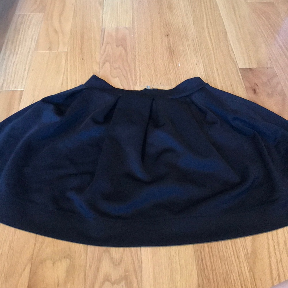Black skirt